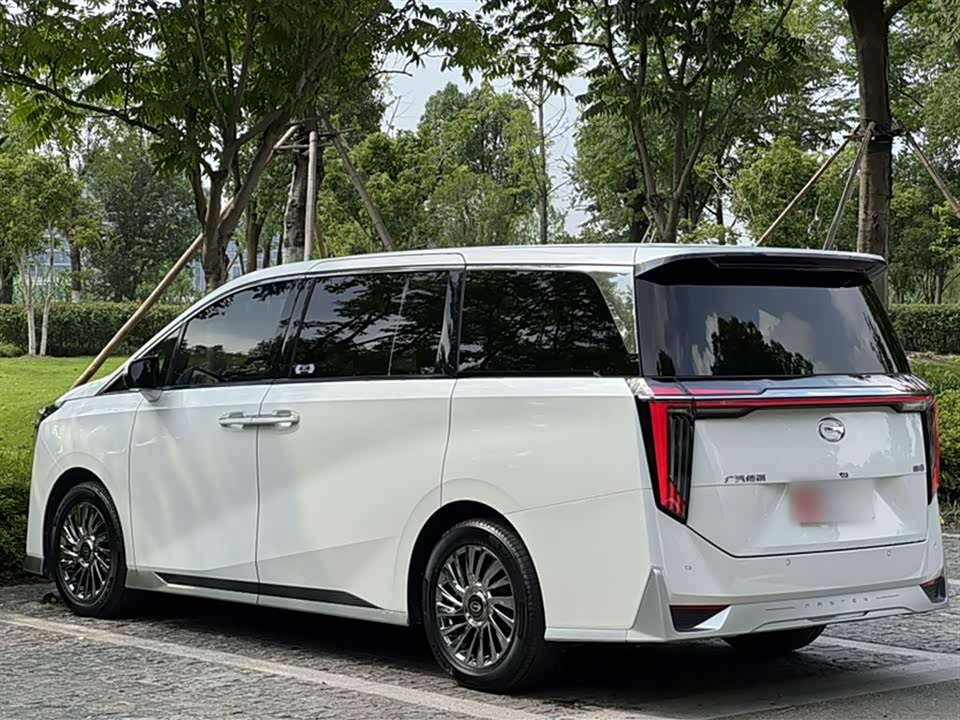 Trumpchi Trumpchi M8