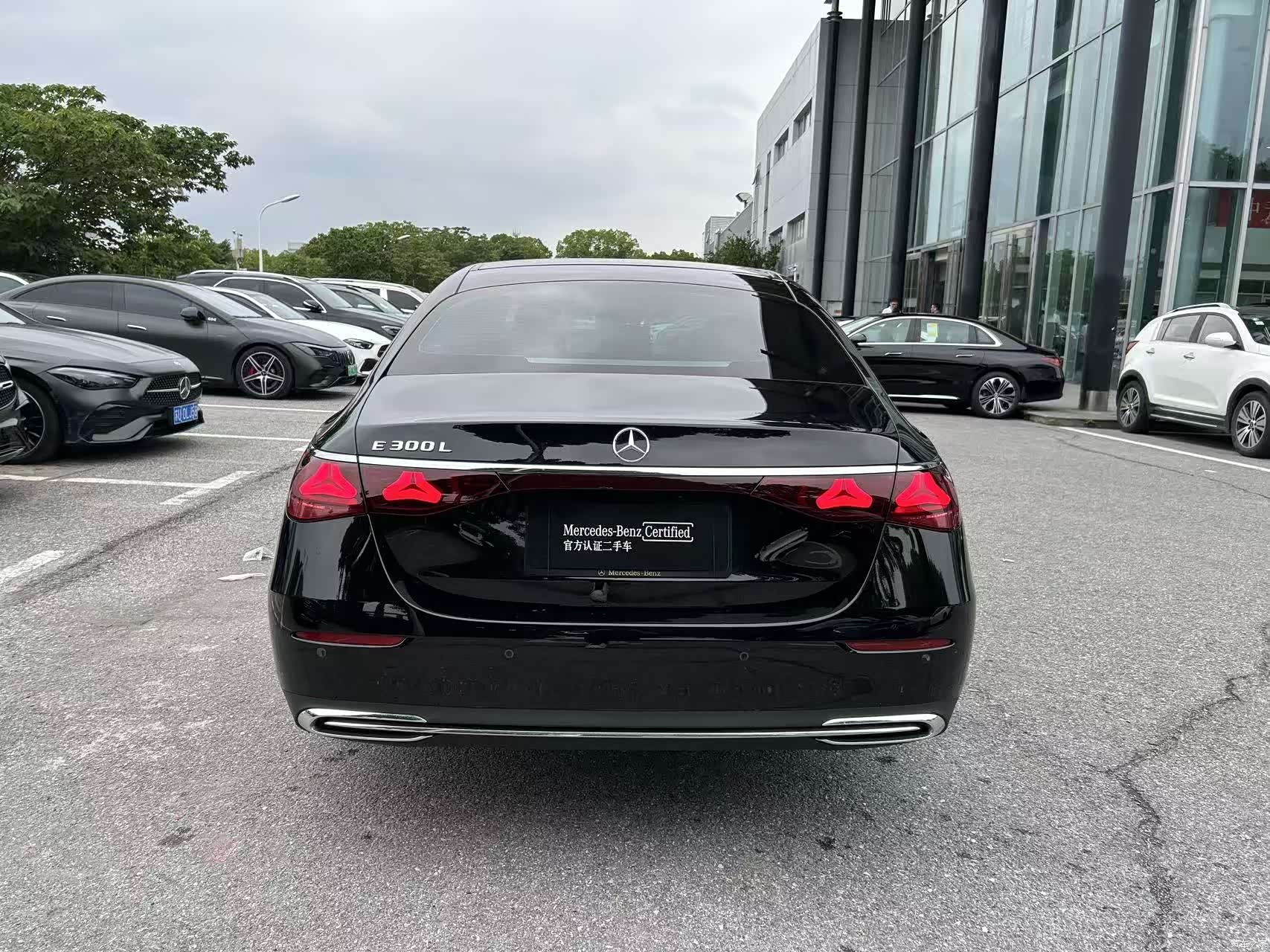 Mercedes-Benz E-Class, 2025 6