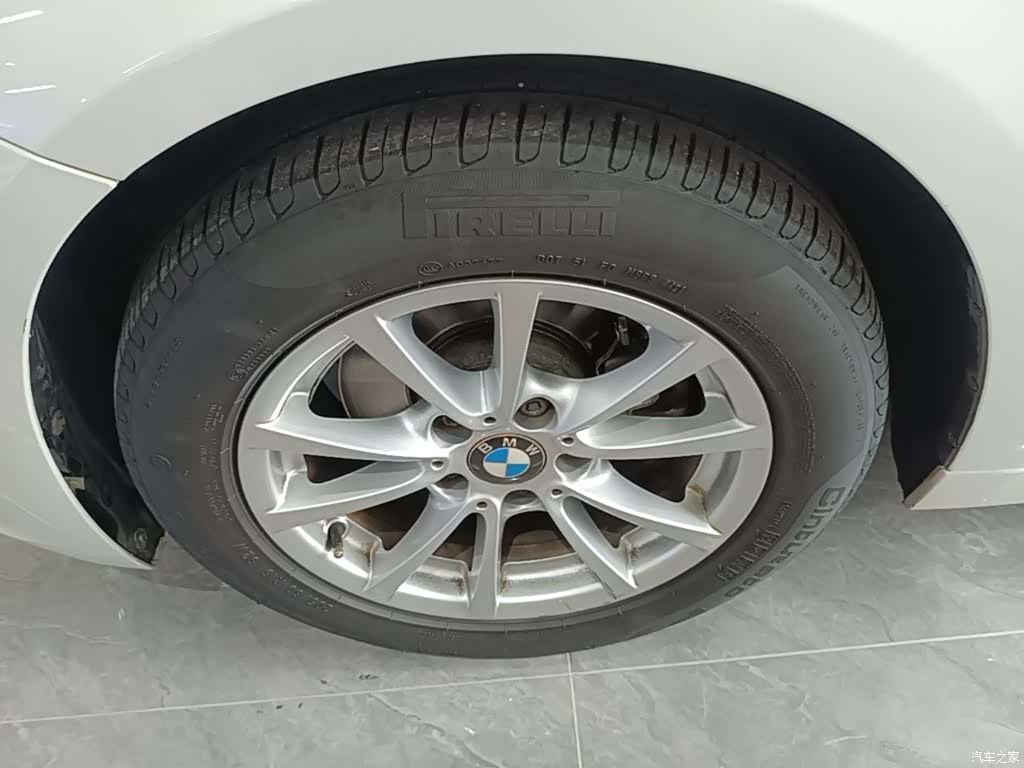 BMW 3 Series, 2016 23