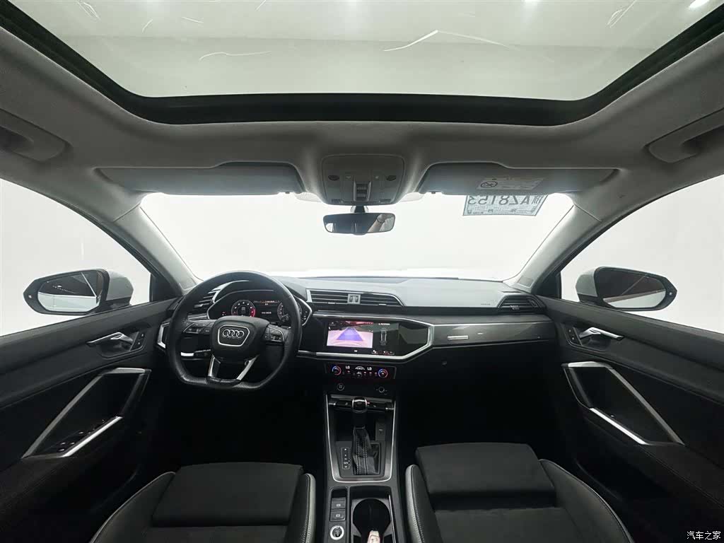 Audi Q3, 2022 16