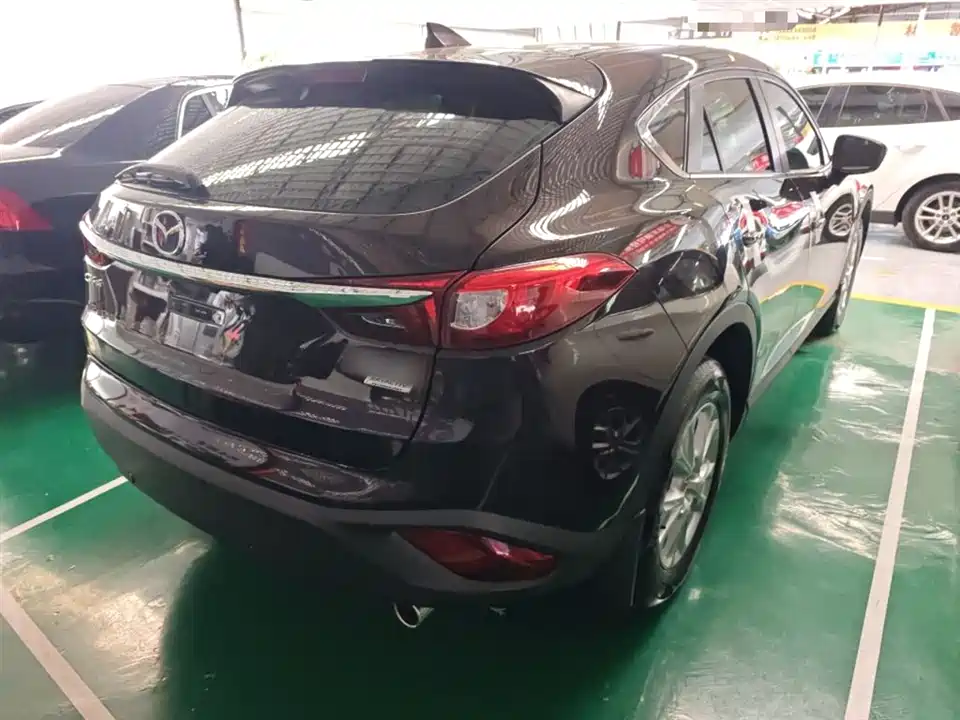 Mazda CX-4