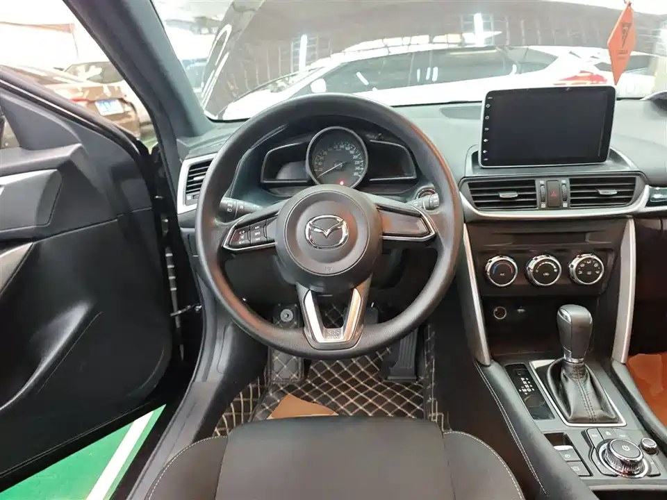 Mazda CX-4