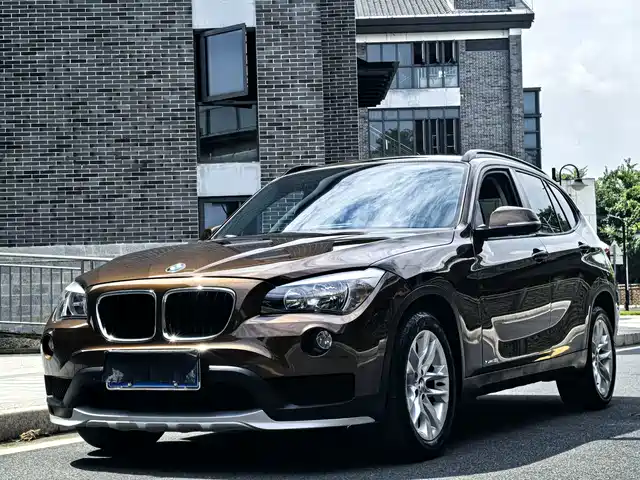 BMW X1 2016 — купить из Китая под заказ