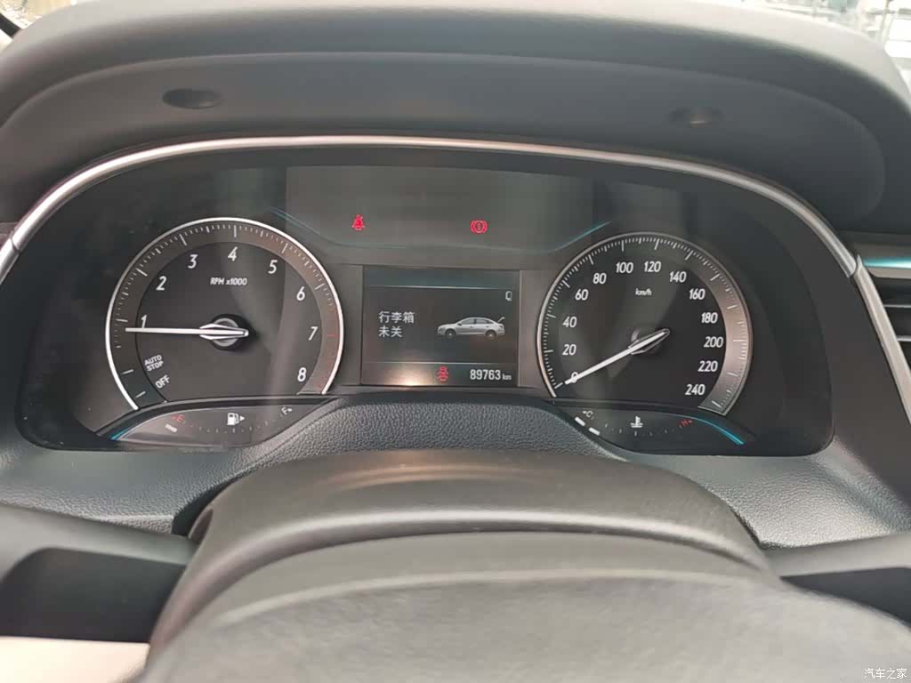 Buick V, 2018 12