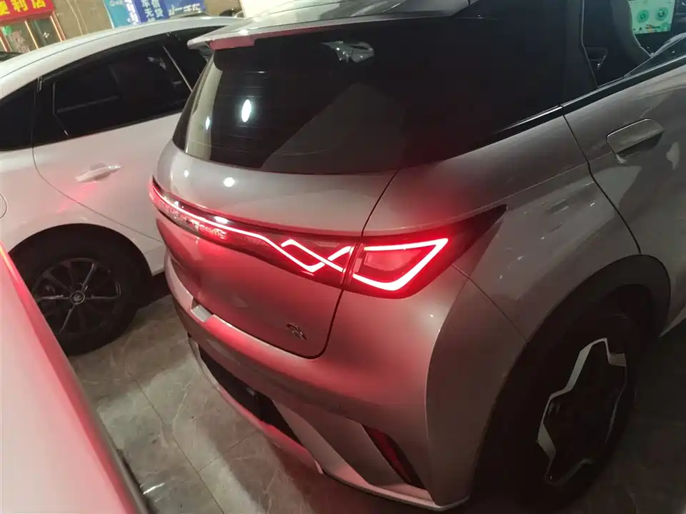 BYD dolphin BYD dolphin