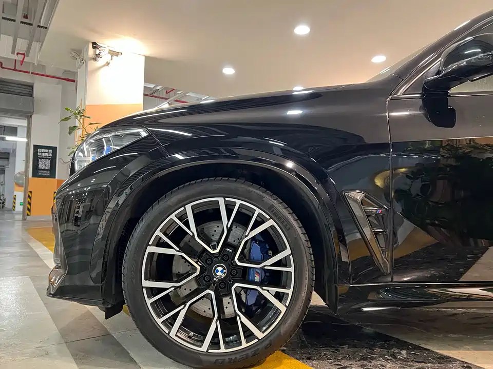 BMW X5 M