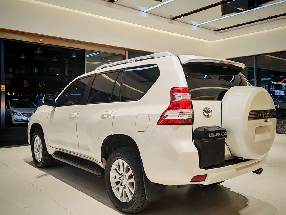 Toyota Prado