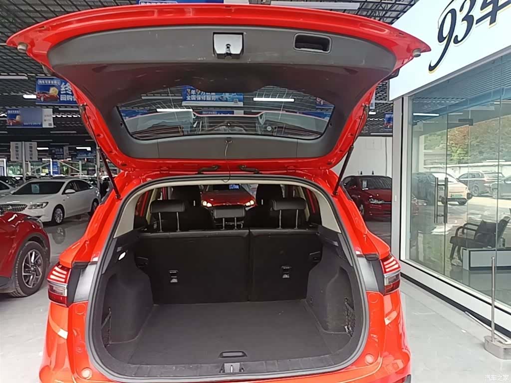 Geely Coolray, 2020 19