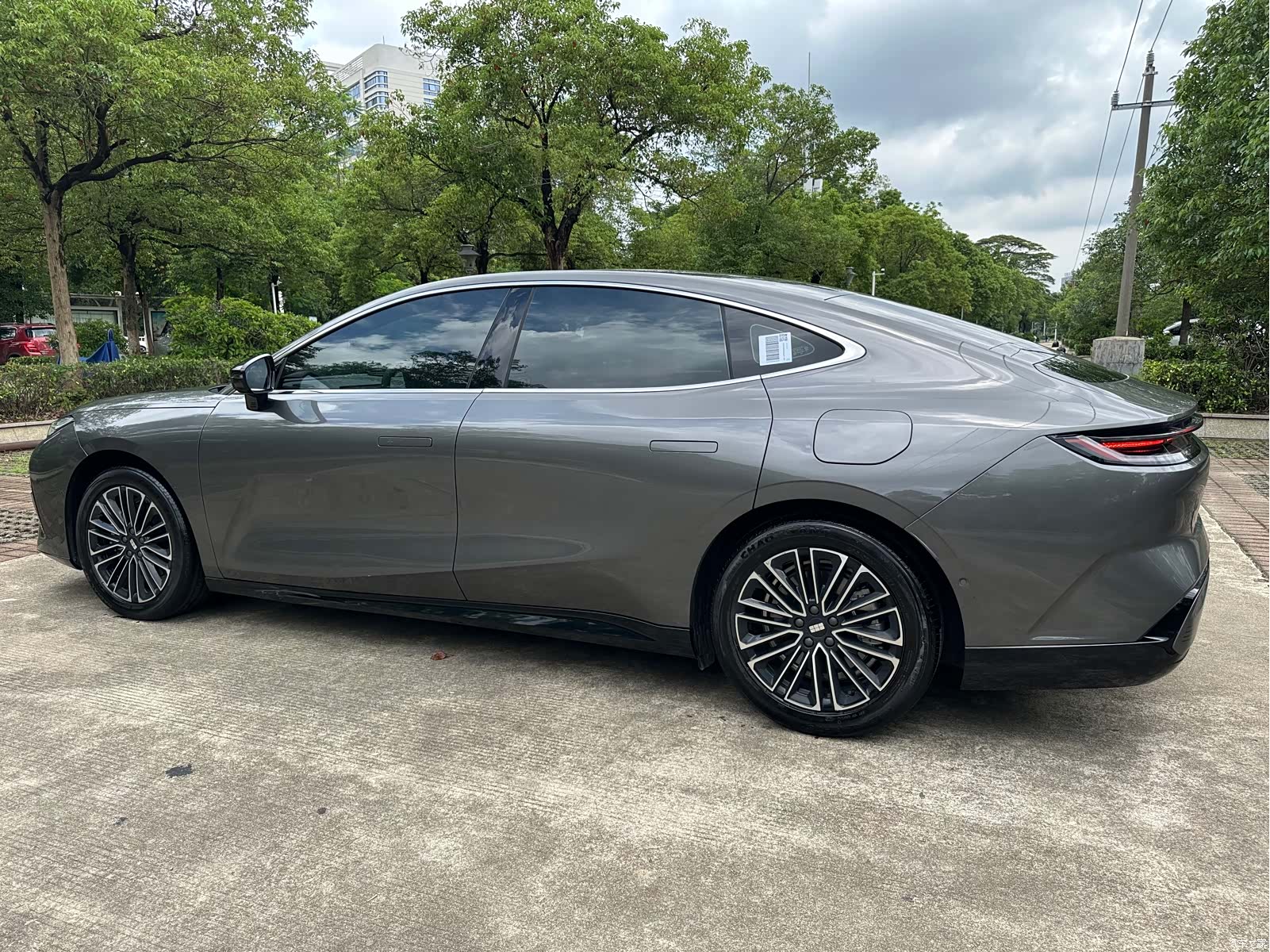 Geely 8, 2025 11