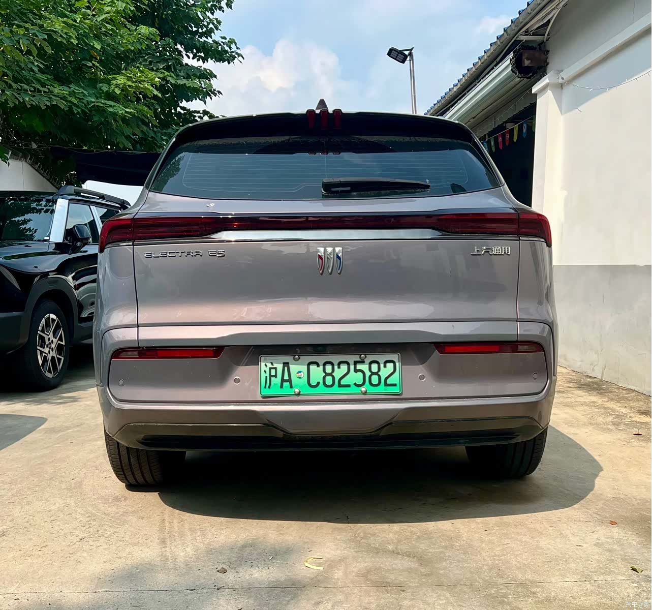 Buick E5, 2023 все фото