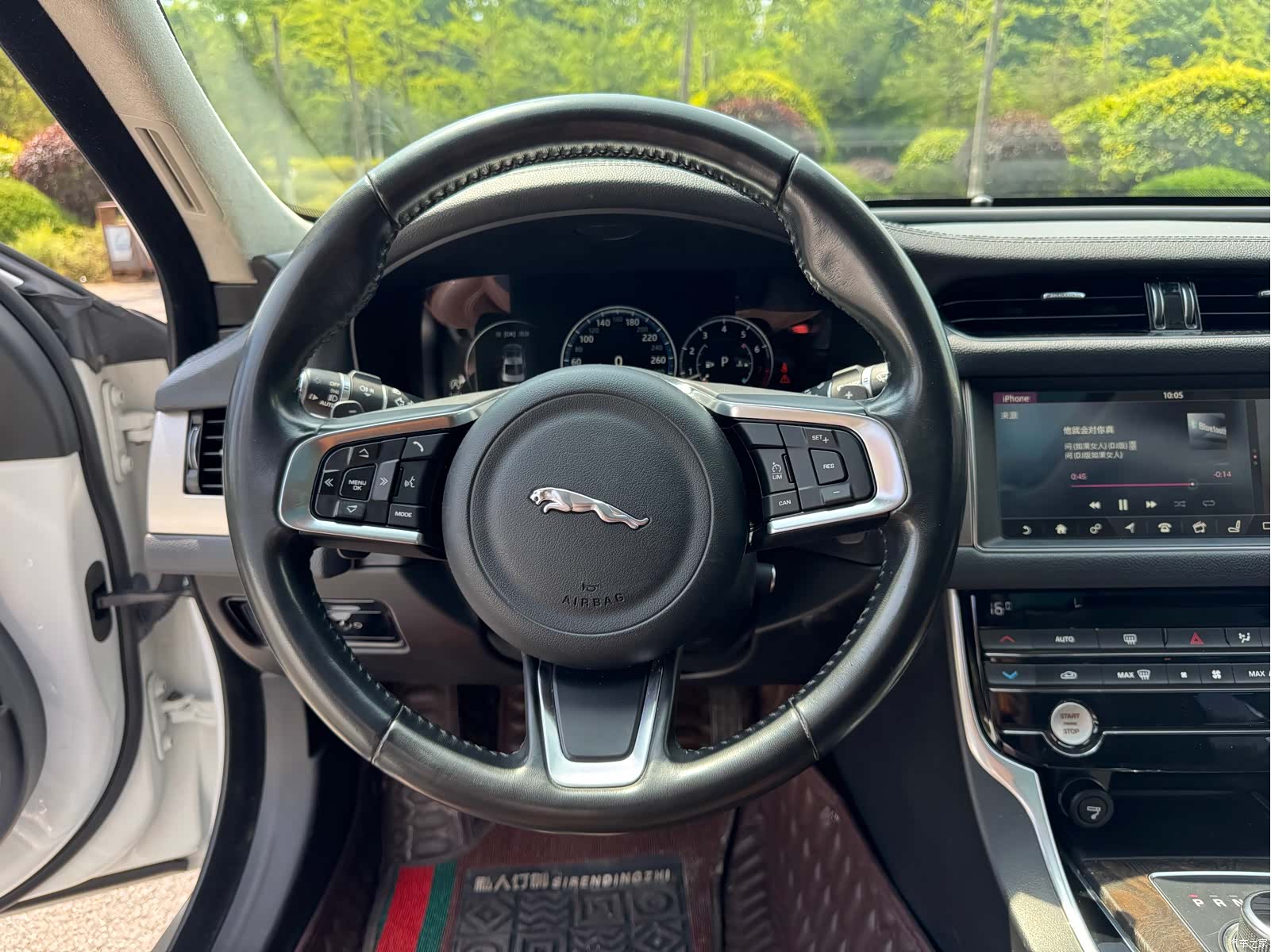 Land Rover XFL, 2018 14