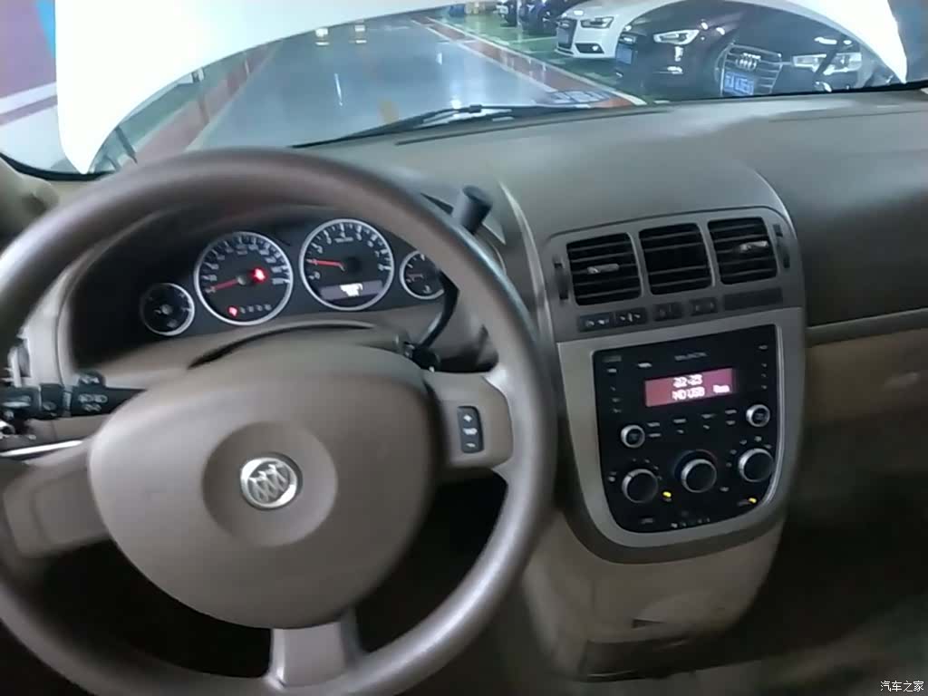 Buick GL8, 2016 14