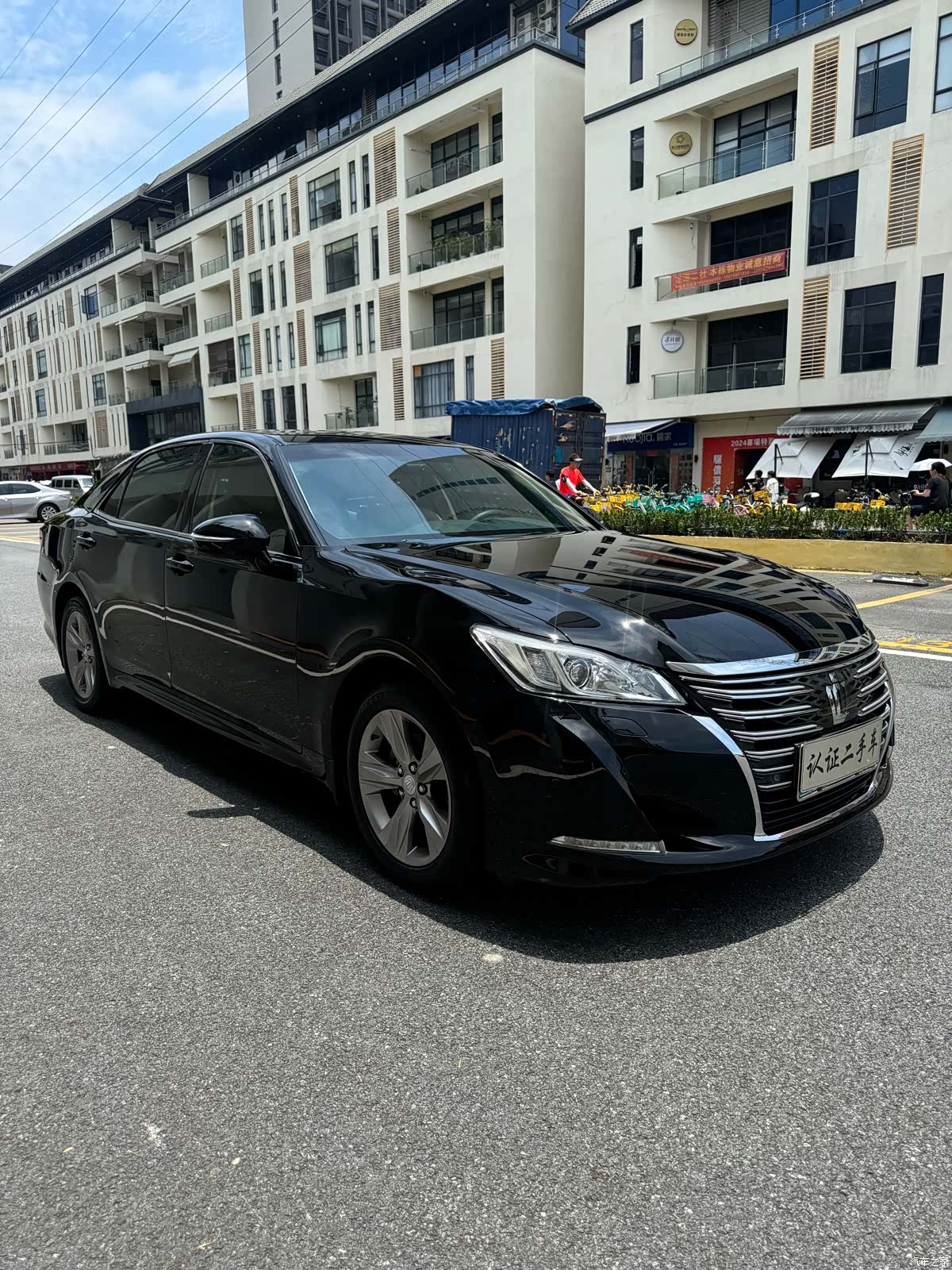 Toyota Crown, 2016 3