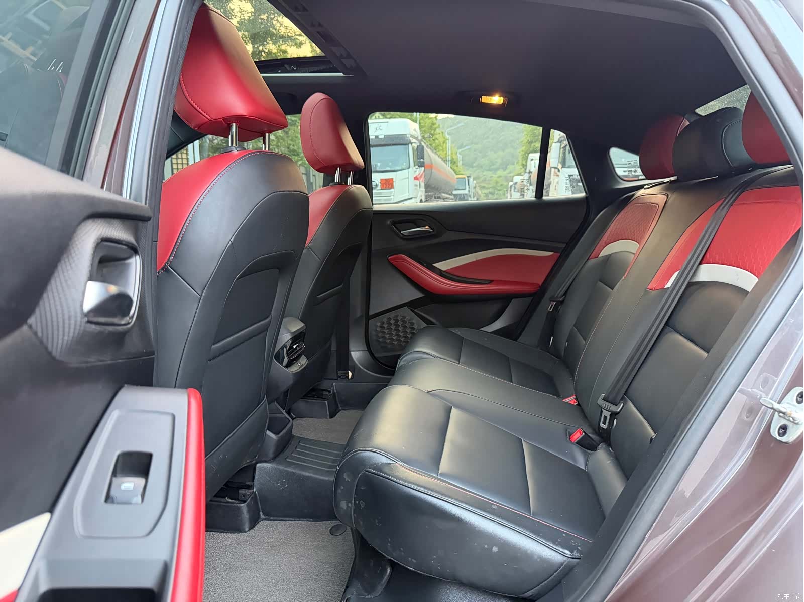 MG MG5, 2021 все фото