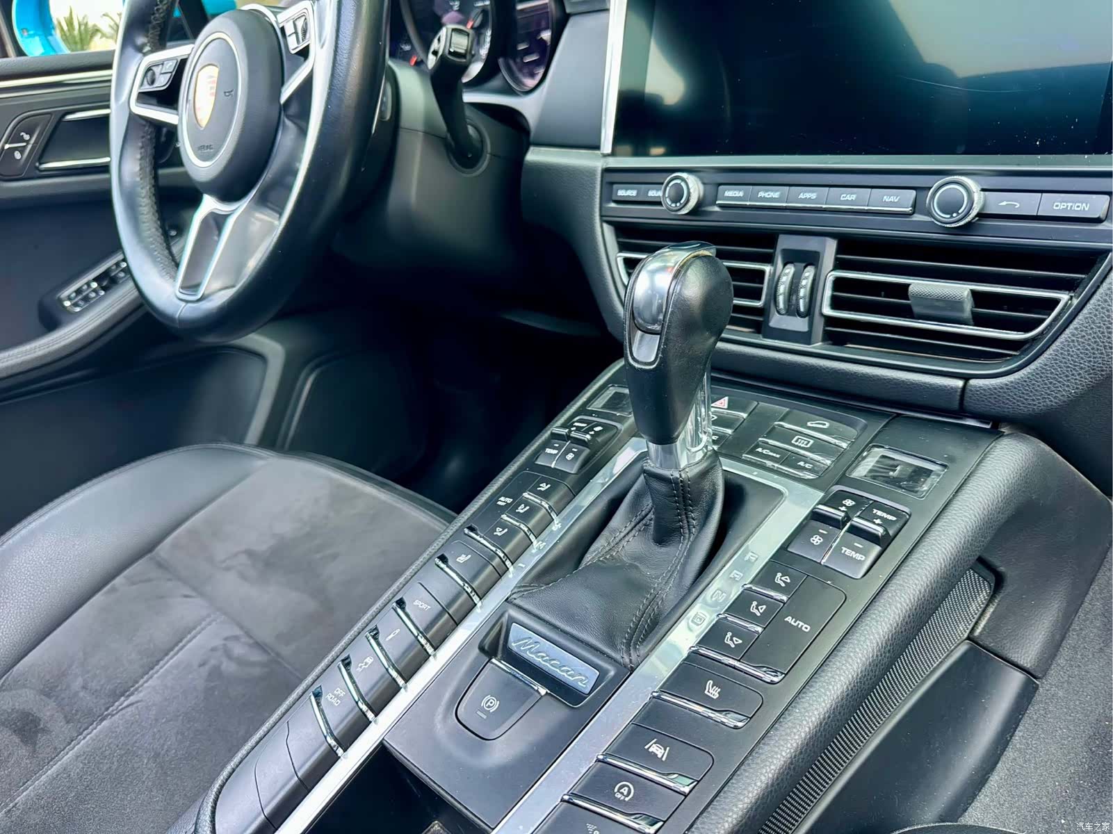 Porsche Macan, 2019 10