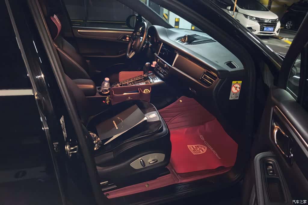 Porsche Macan, 2021 8