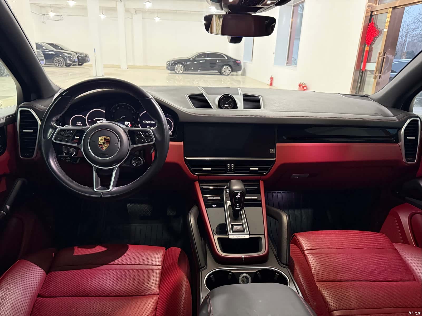 Porsche Cayenne, 2023 9