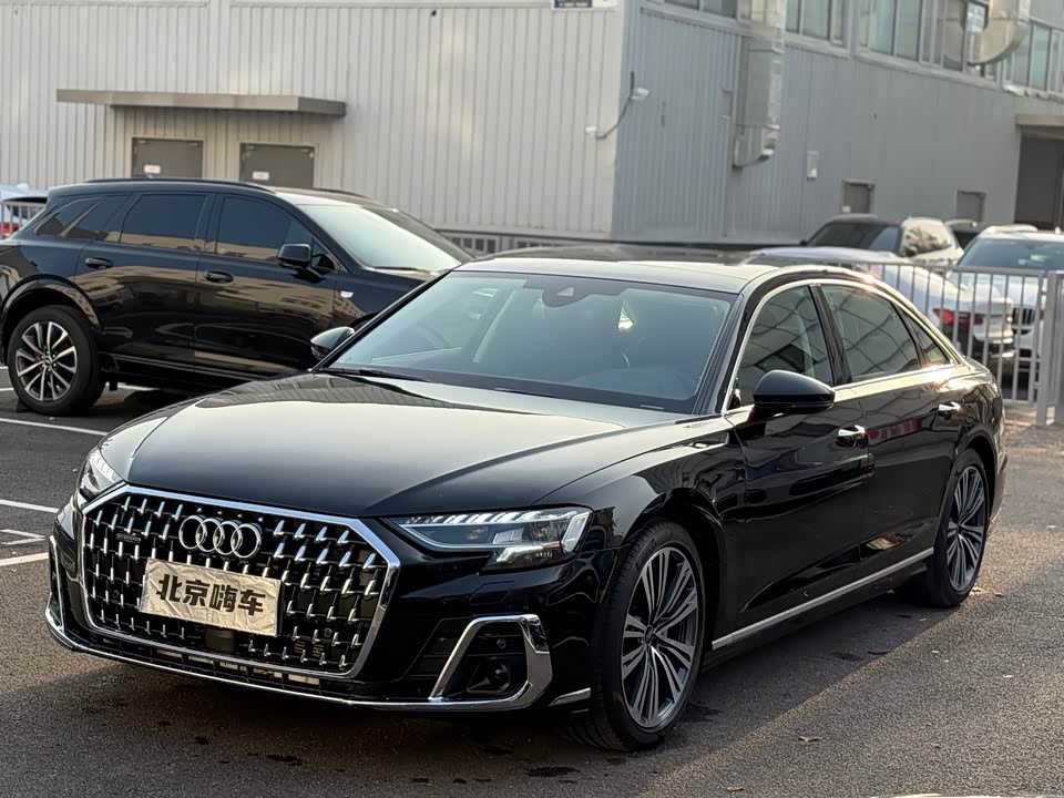 Audi A8