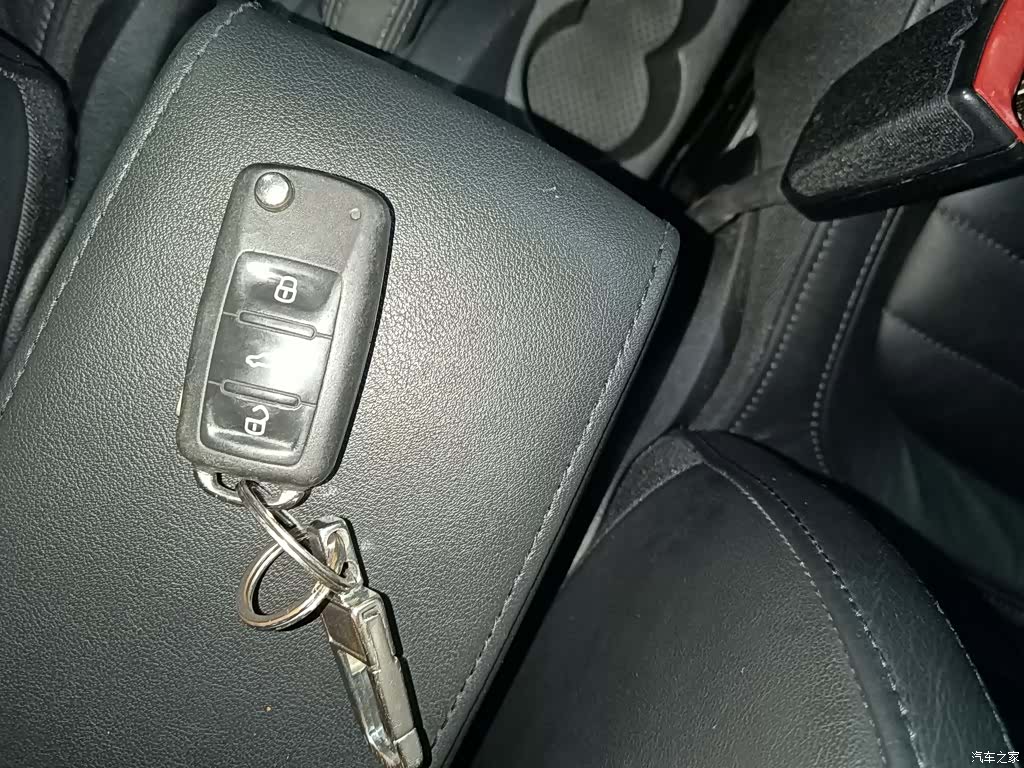 Skoda Yeti, 2014 9