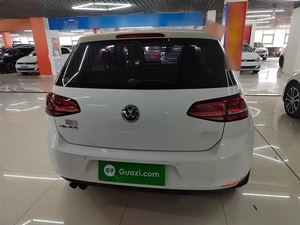 Volkswagen golf