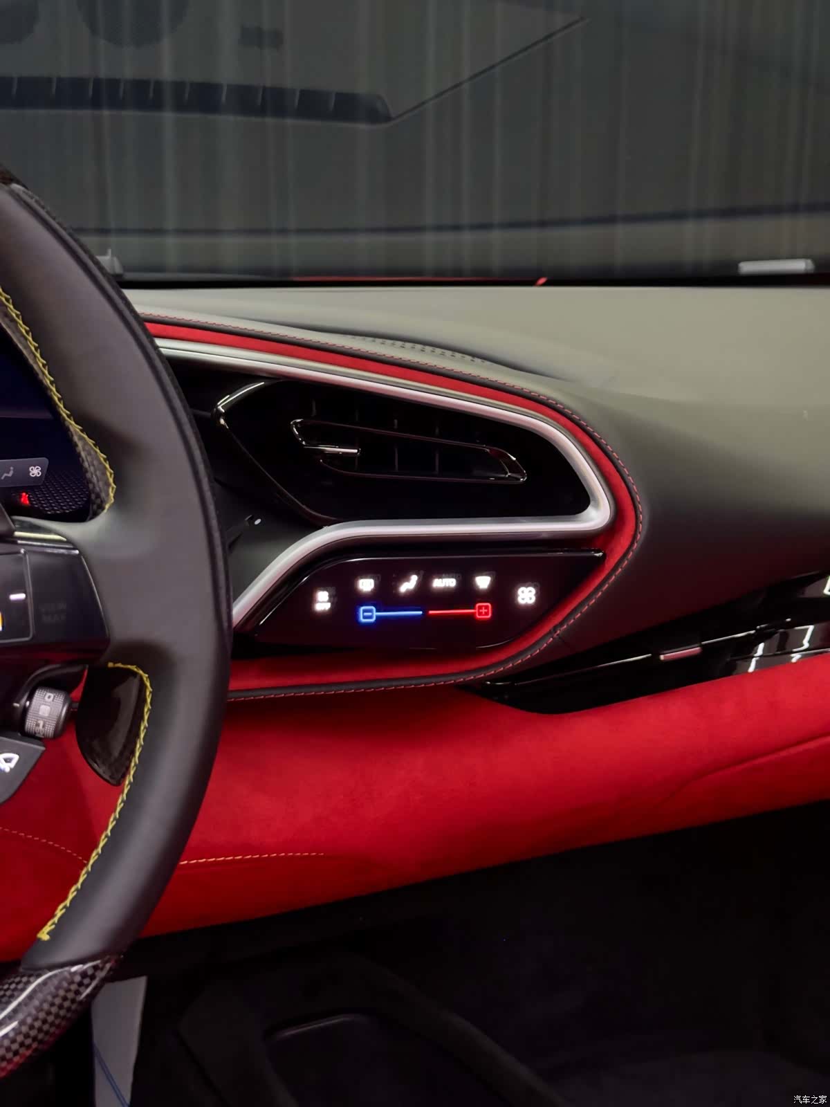Ferrari 296, 2024 19