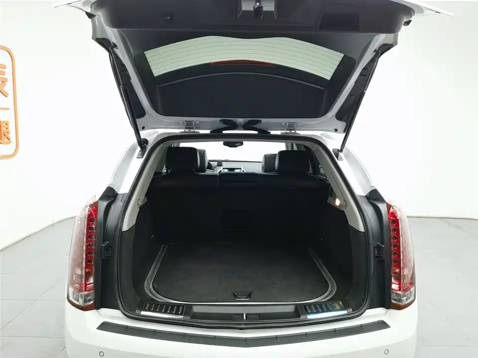 Cadillac SRX
