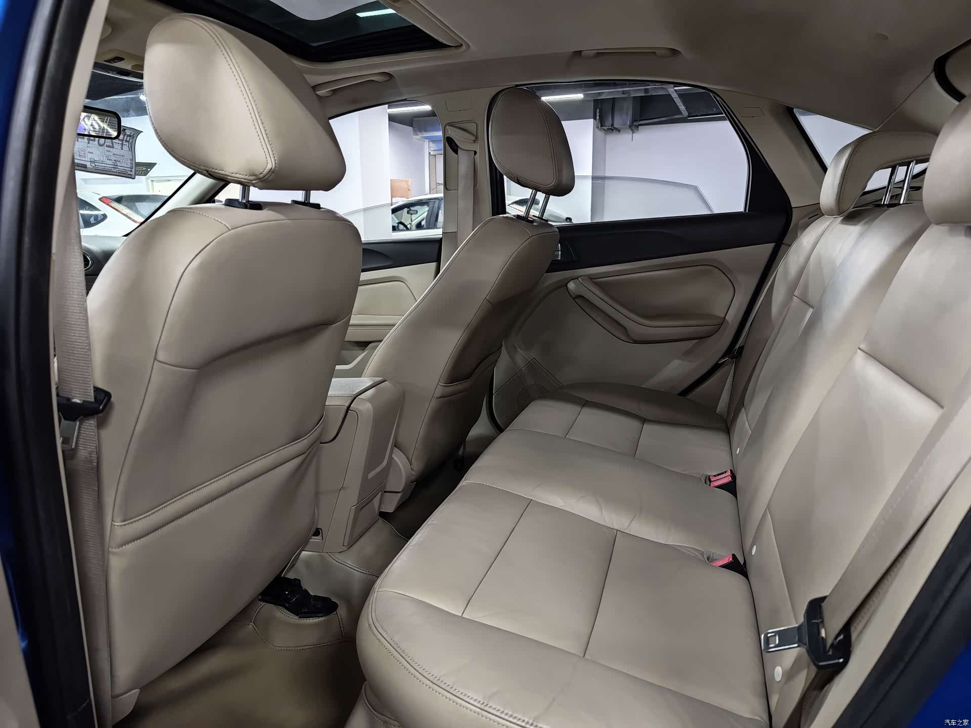 Ford Focus, 2013 7