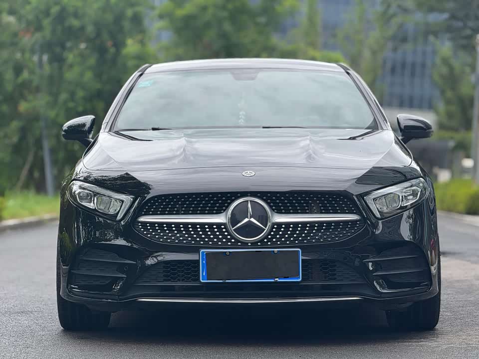 Mercedes-Benz Class A Mercedes-Benz Class A