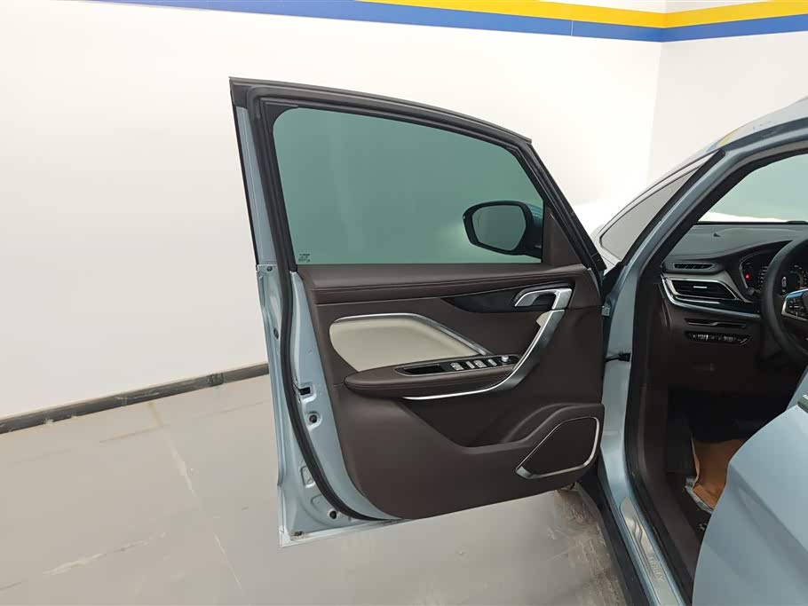 Geely Jiajie Geely Jiajie