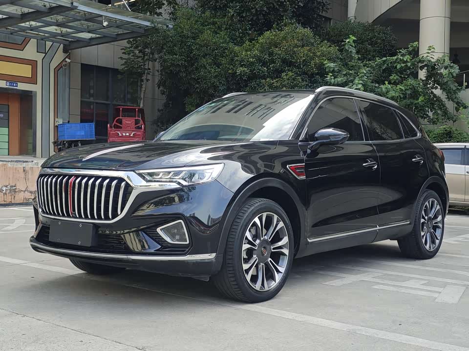 Hongqi HS5