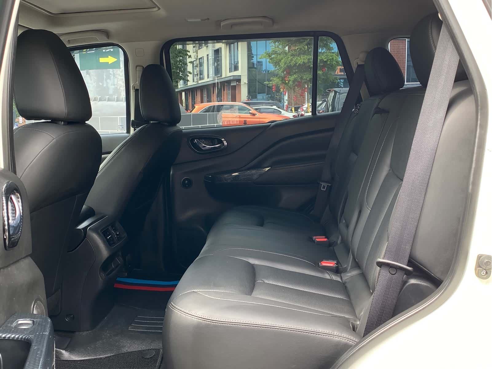 Nissan Terra, 2020 все фото