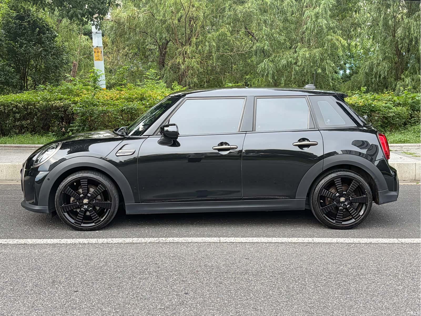 Mini Cooper, 2023 3