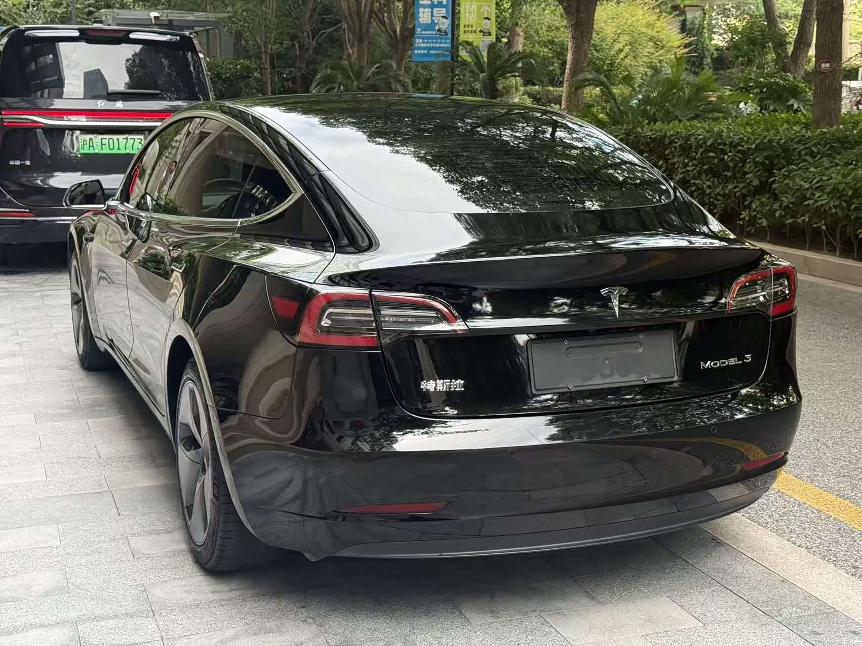 Tesla Model 3, 2020 4