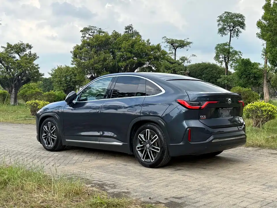 NIO EC6