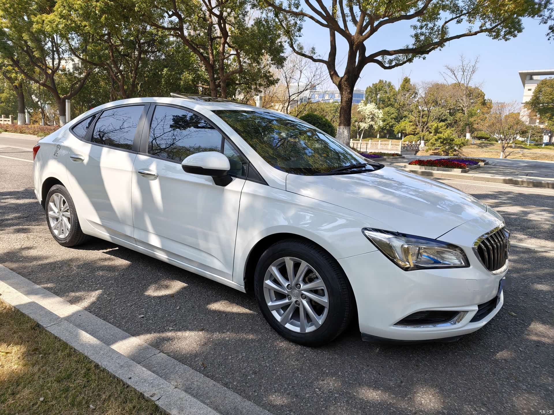 Buick Verano, 2016 3