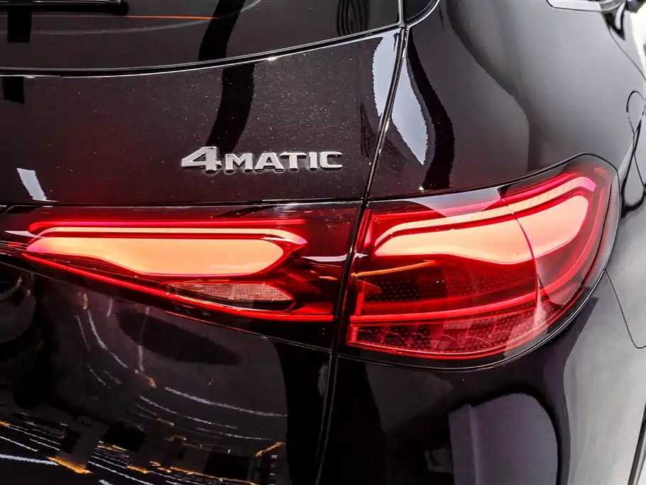 Mercedes-Benz GLC Mercedes-Benz GLC
