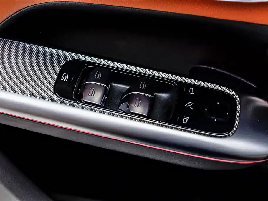 Mercedes-Benz GLC Mercedes-Benz GLC