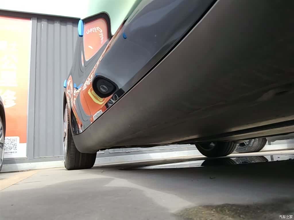 Tesla Model Y, 2023 21