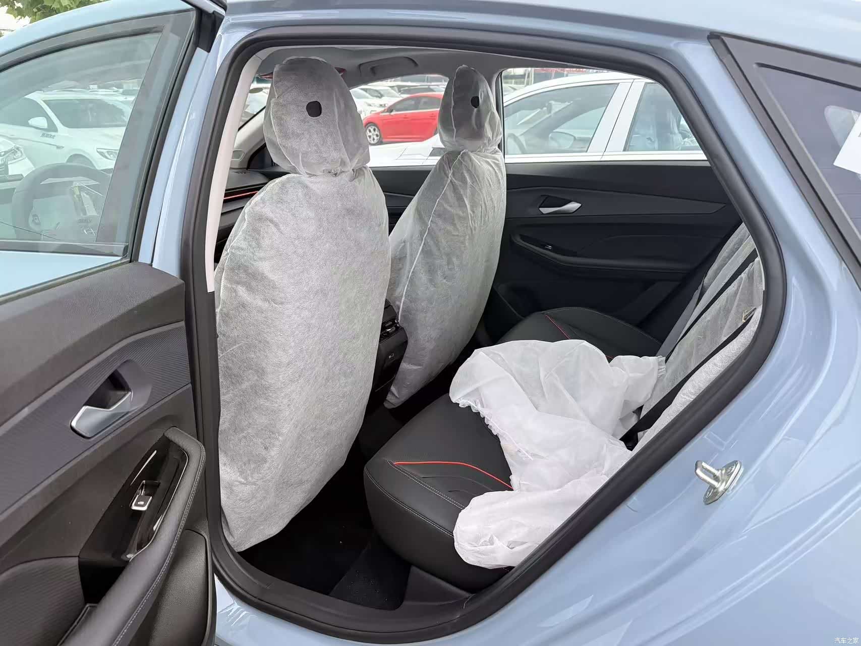 Geely Binray, 2026 8