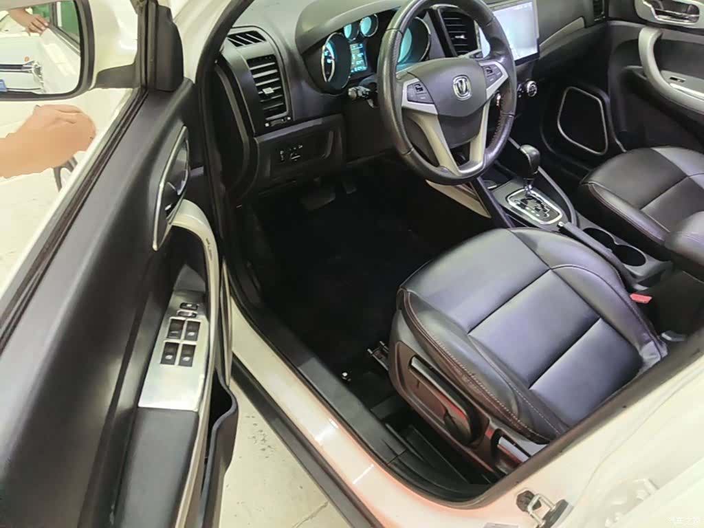 Changan CS35, 2014 16