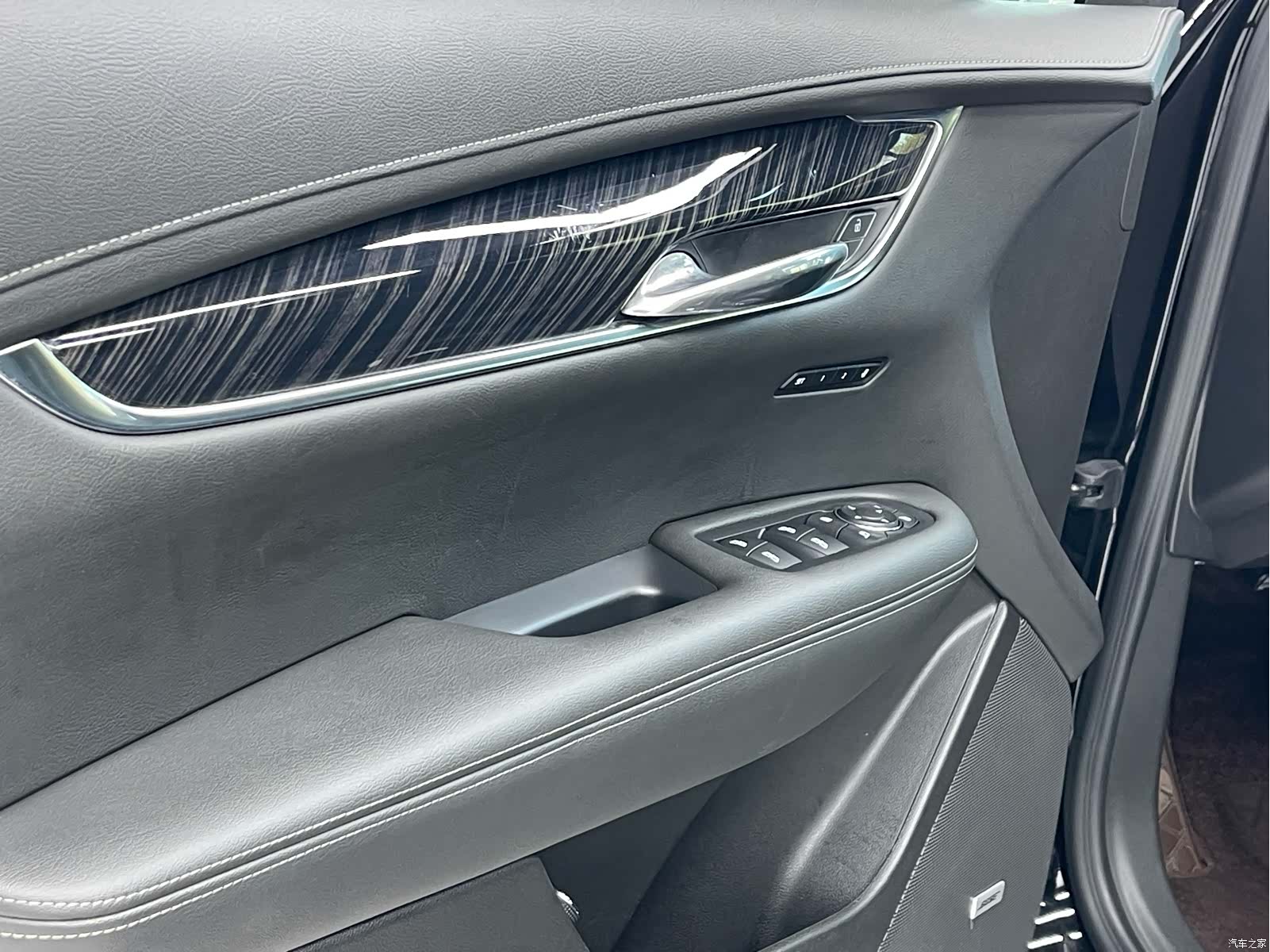 Cadillac XT6, 2022 14