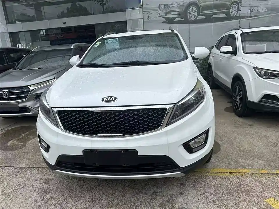 Kia Smart running