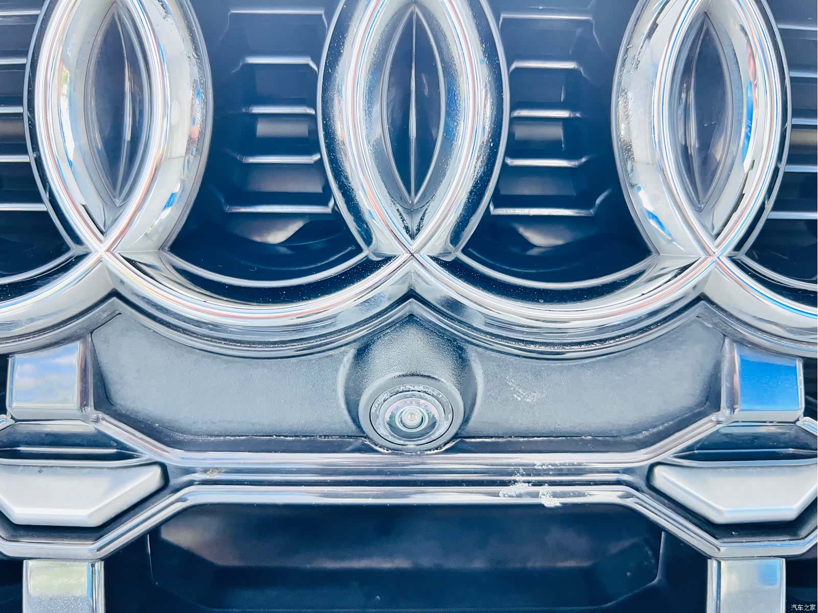 Audi Q3, 2023 6