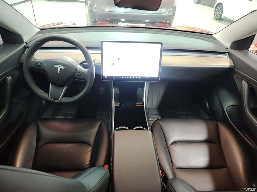 Tesla Model 3, 2020 10