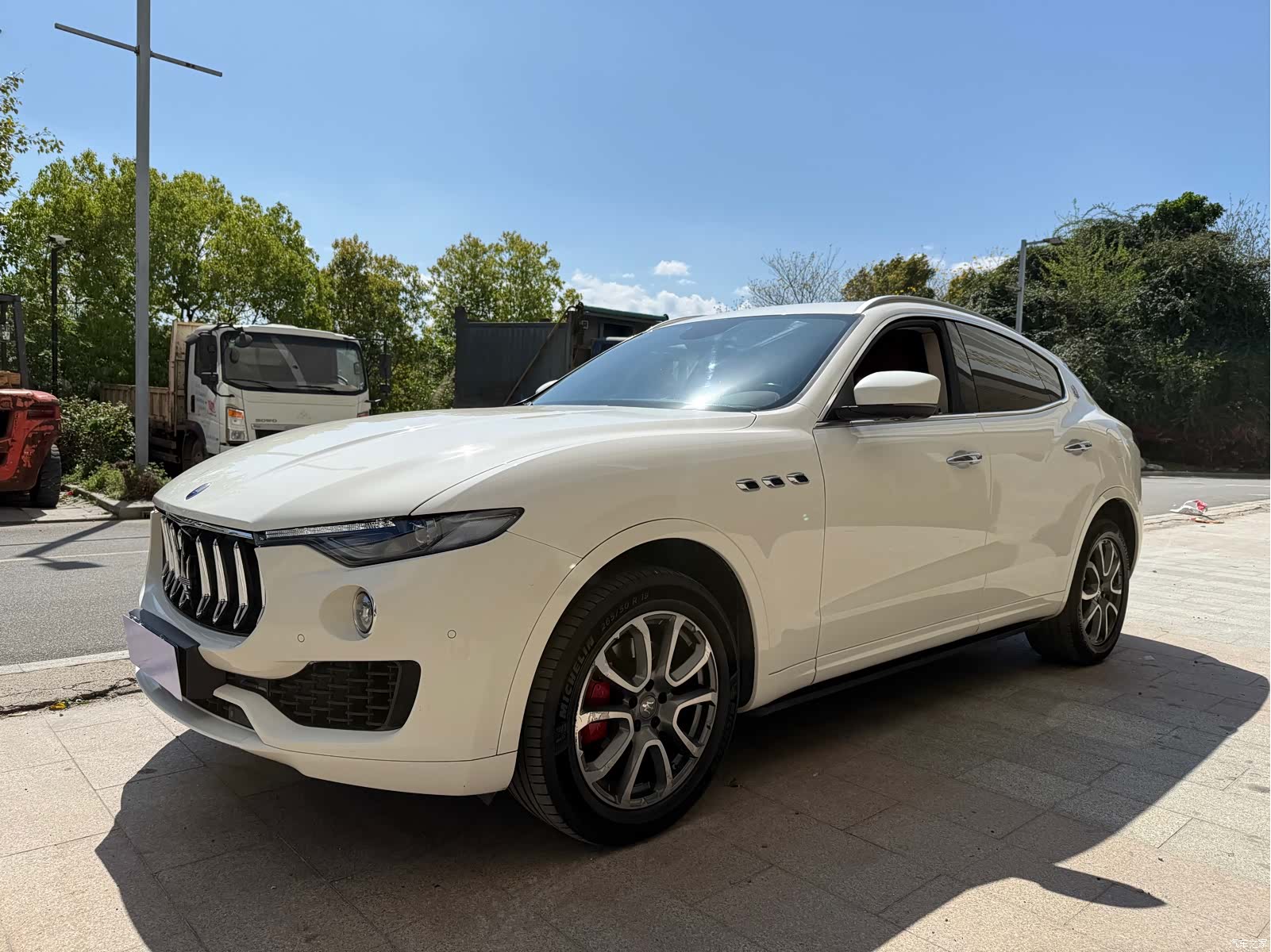 Maserati Levante, 2017 1