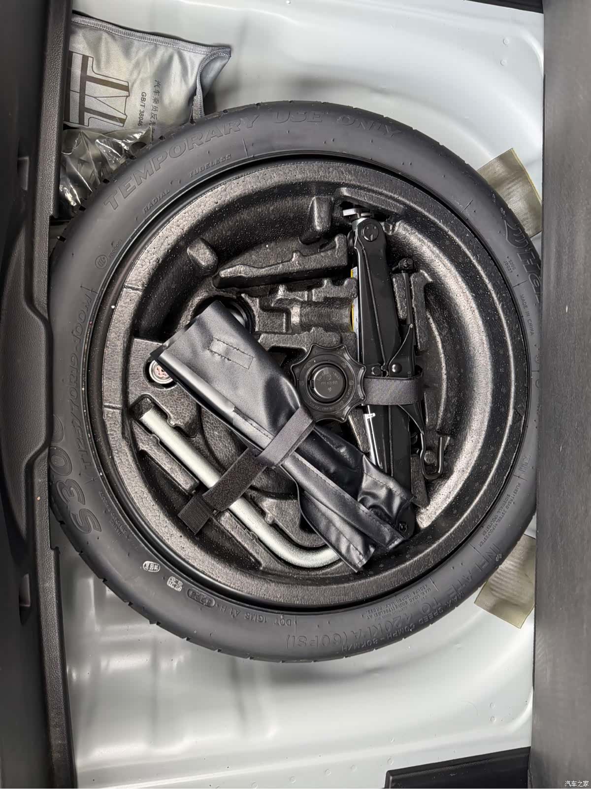 Audi Q2L, 2022 22