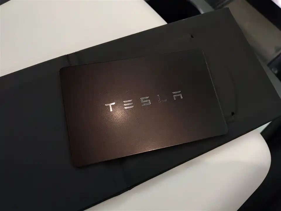 Tesla Model Y Tesla Model Y