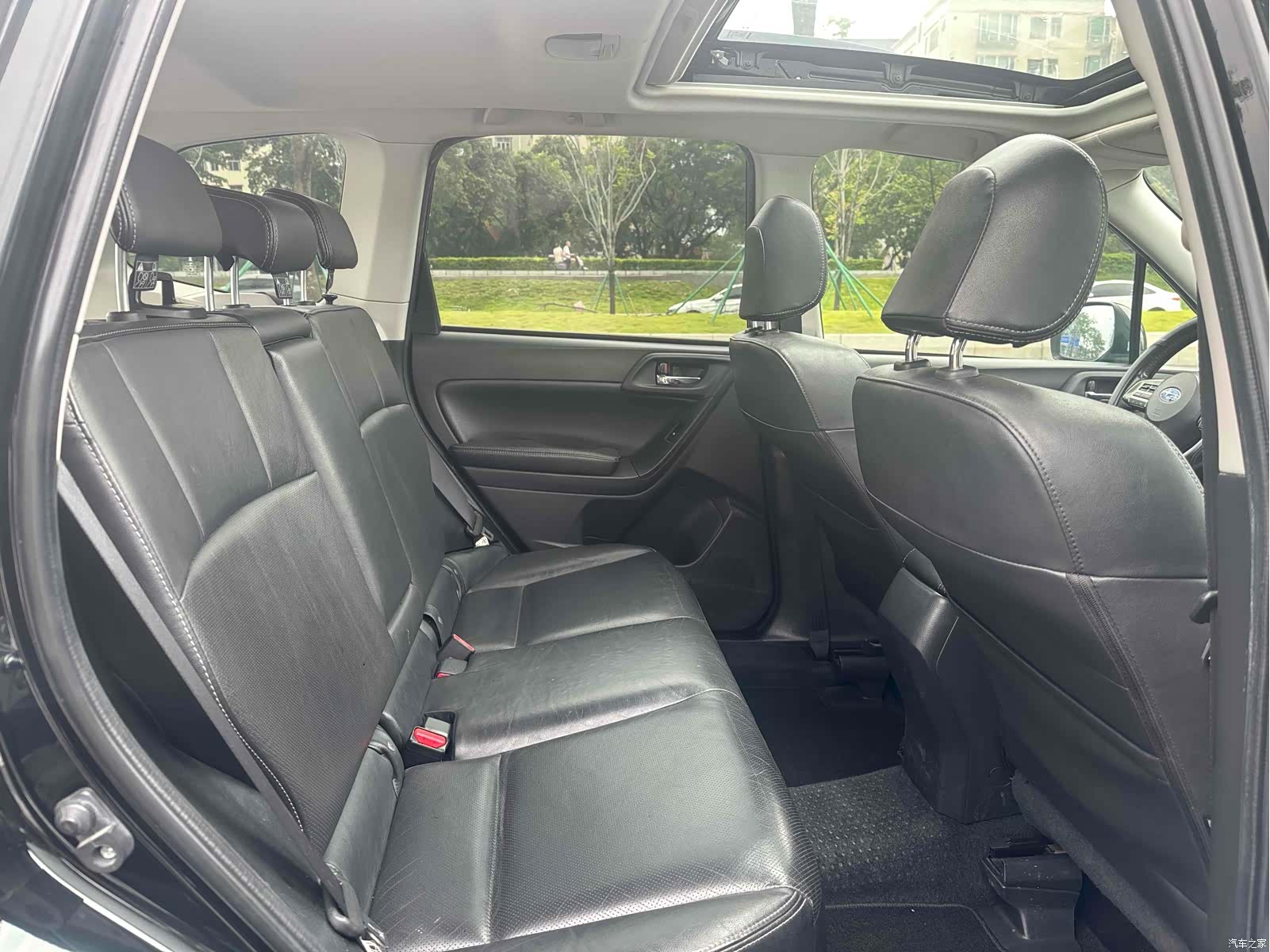 Subaru Forester, 2015 12