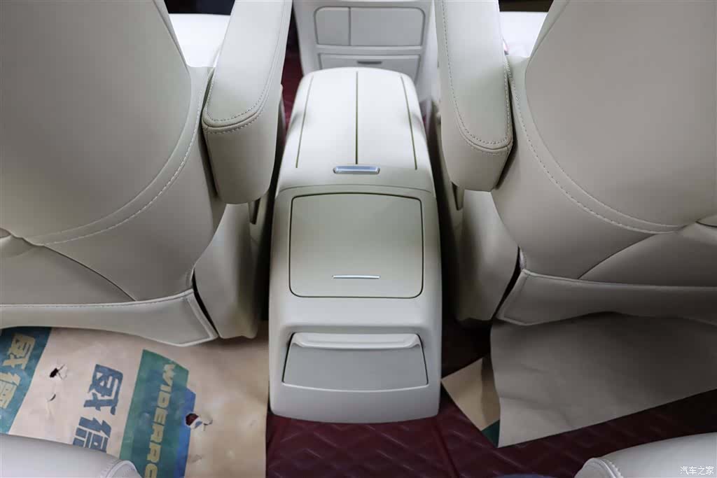 Buick GL8, 2023 21