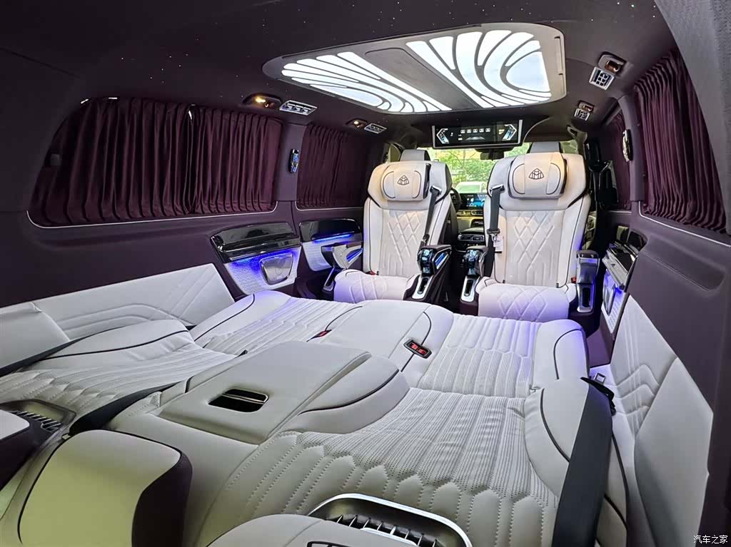 Mercedes-Benz 7, 2026 25